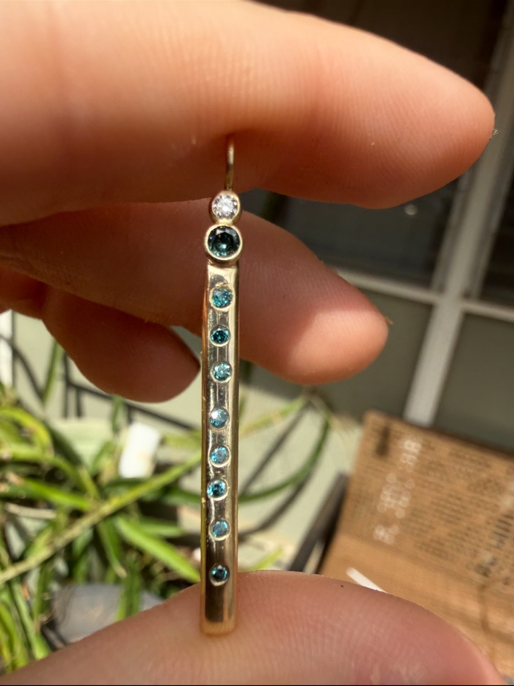 Handmade solid 14k gold genuine blue /white diamond pendant - Picture 2 of 9
